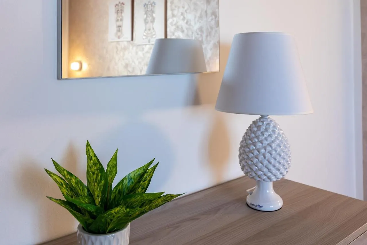 Angy Apartment Terrasini